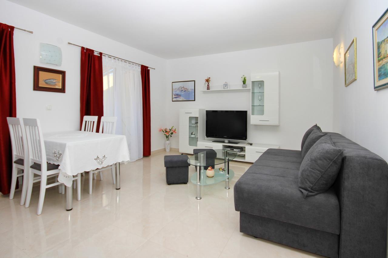 Villa Natalie Omiš Exteriér fotografie