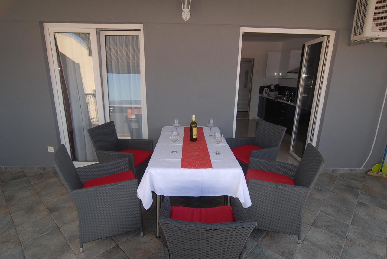 Villa Natalie Omiš Exteriér fotografie