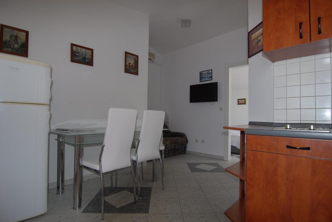 Villa Natalie Omiš Exteriér fotografie